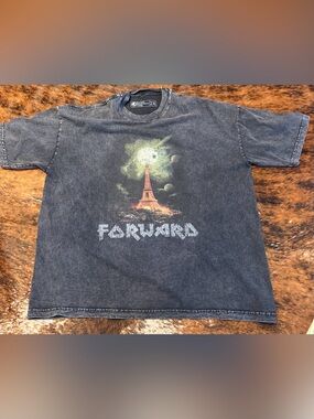 Forward Observations Group Heavyweight World Tour Tee Size 2X NWOT